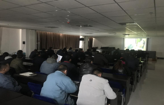 3044am永利集团工投公司党委开展“缅怀革命前辈 传承红色基因”主题党日活动